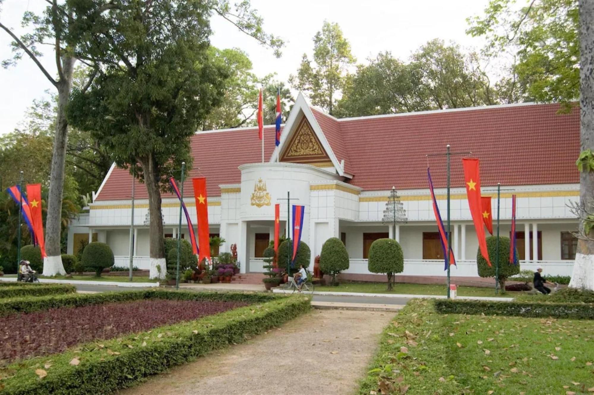 Eg Paradise Angkor Villa Hotel Siem Reap Bagian luar foto